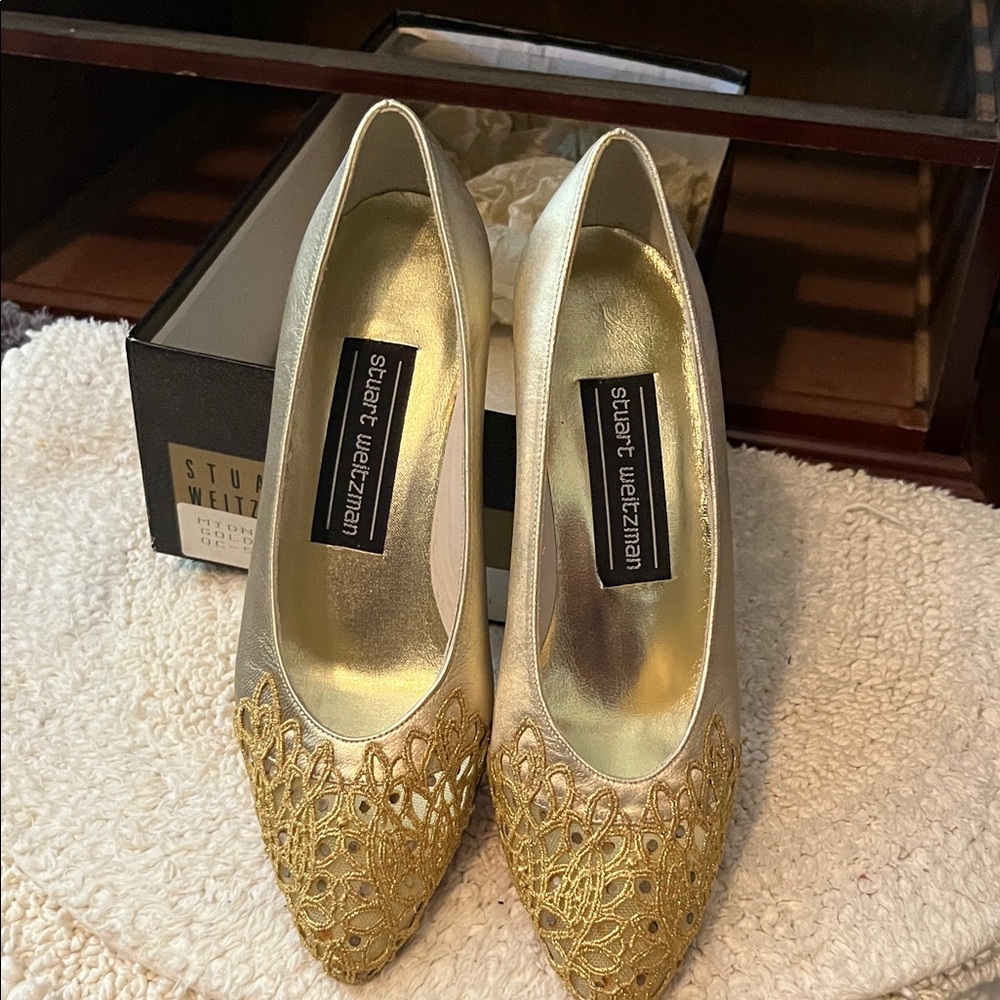 Stuart Weitzman Metallic Gold all leather and Lace Pointed-Toe Pumps